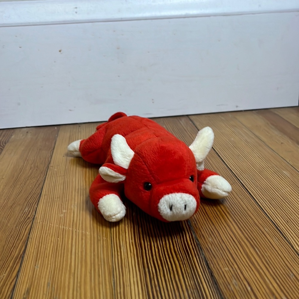 Bull beanie baby”Snort”